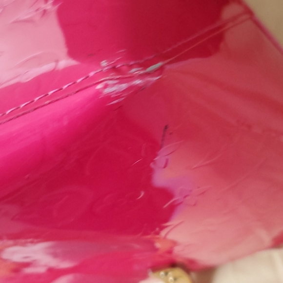 Louis Vuitton Bellevue - Picture 3 of 9